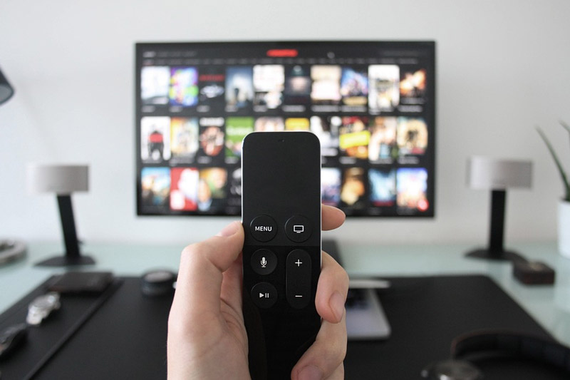 Turn a normal TV into a smart TV