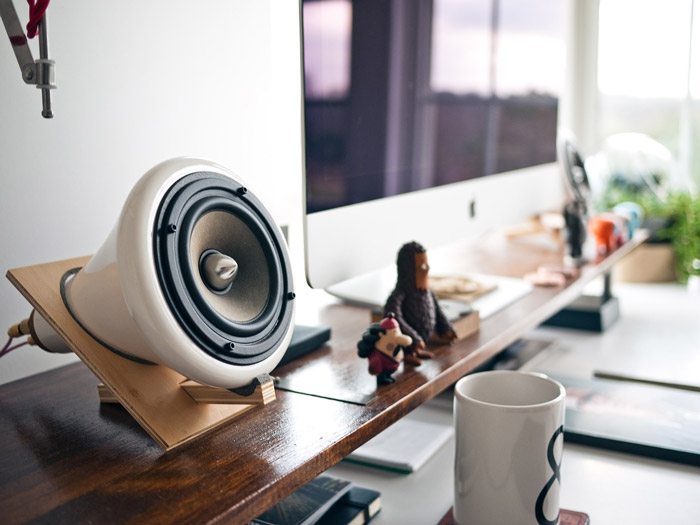 Speaker for small room